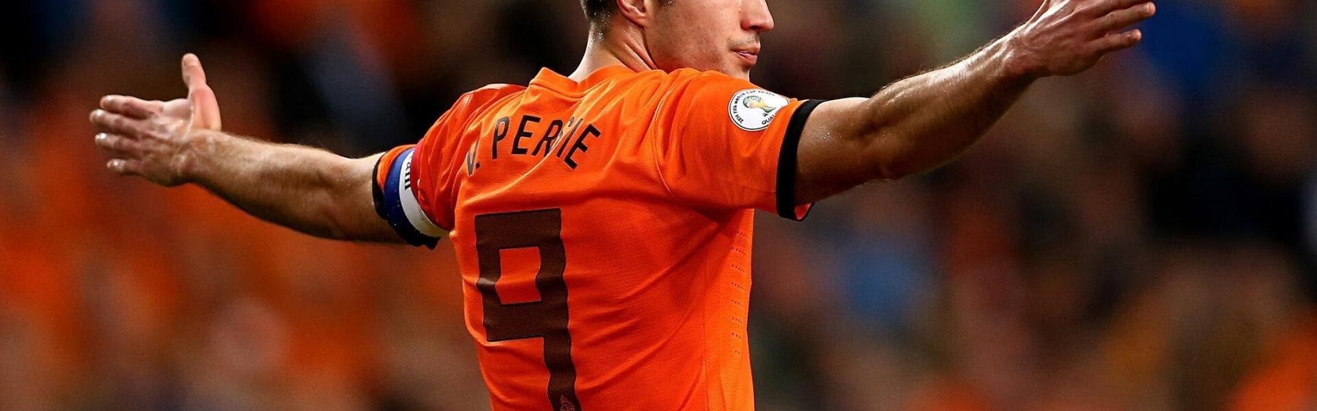 曾凡博空中失衡重摔致腰椎骨折 京晋大战G2判罚尺度引发巨大争议