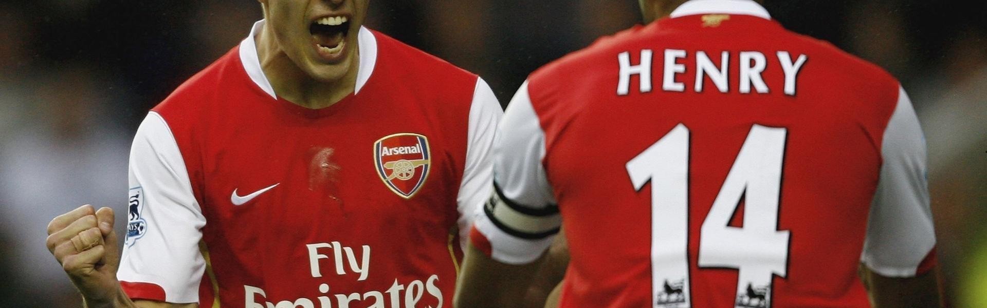 欧冠决战前夜，南京球迷守望伊斯坦布尔奇迹重演，信仰跨越山海