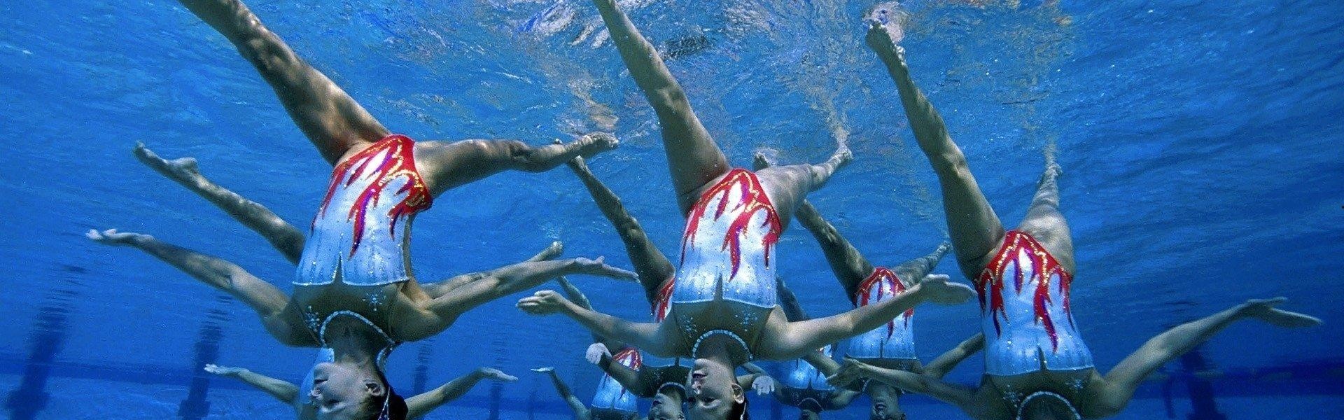 弗格森梅开二度创历史，成意大利球队欧战第三位爱尔兰进球者